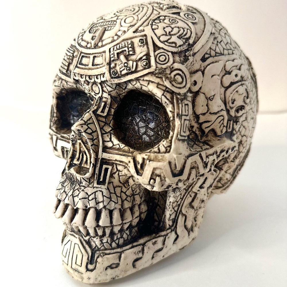Skull Sculpture